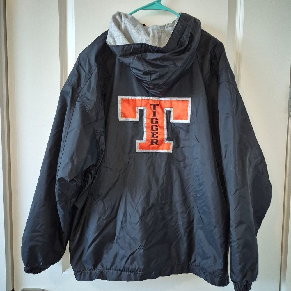 The Disney Store Vintage 90s Tigger embroidered Hooded Jacket M